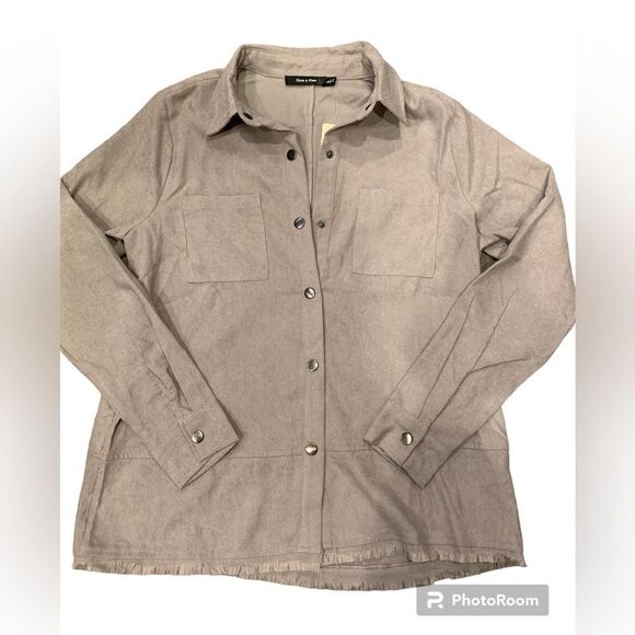 Doe + Rae Anthropologie NWT lightweight shacket. Size: S. Factory distressed - Picture 7 of 7